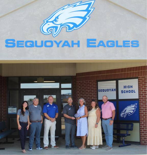 Click to read Sequoyah Schools Career Connections Earns Southern U.S. Recognition for Connecting Students, Training, and Industry article