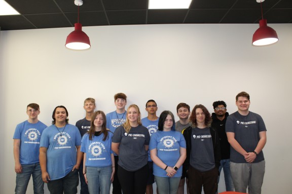 Click to read Rogers County Center of Manufacturing Excellence kicks off Summer Engineering Internship Program article